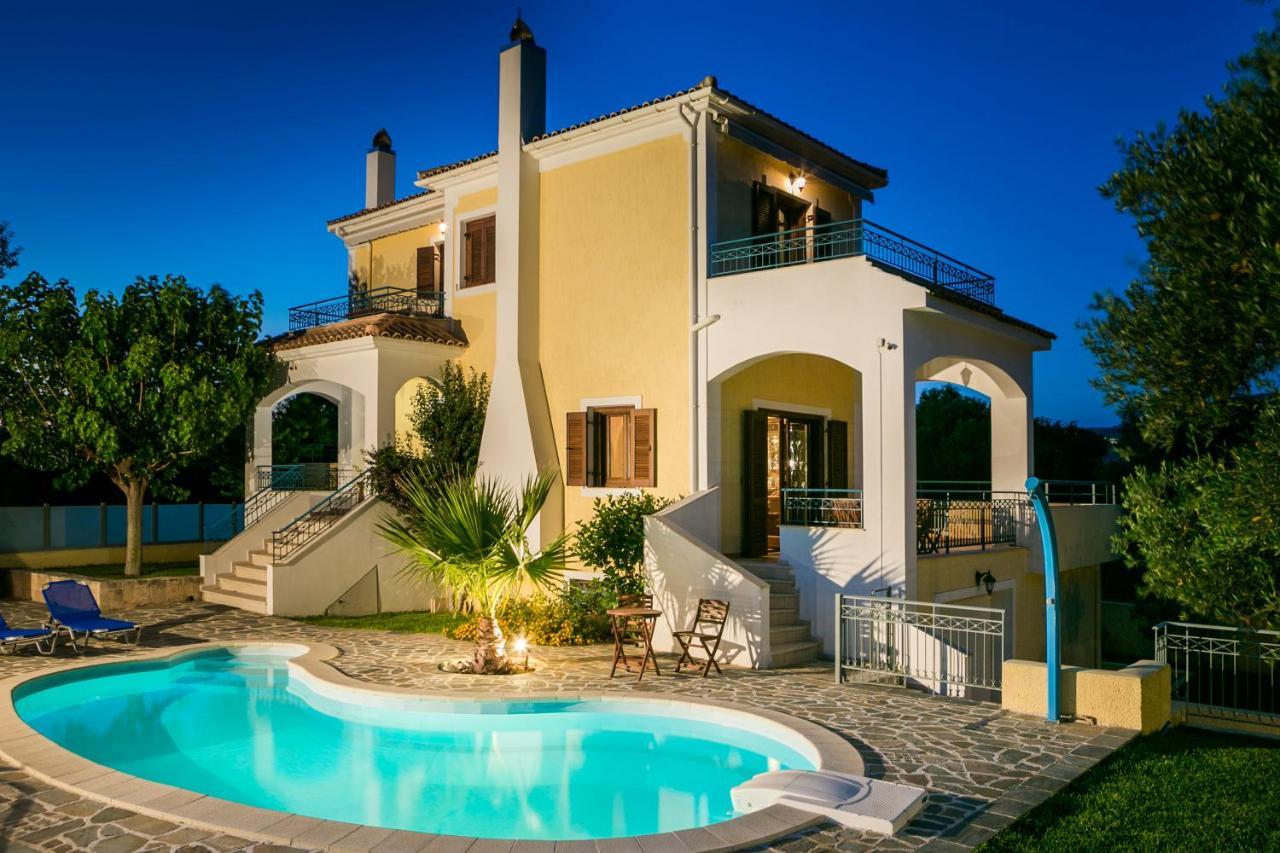 Villa Cara Metaxáta エクステリア 写真
